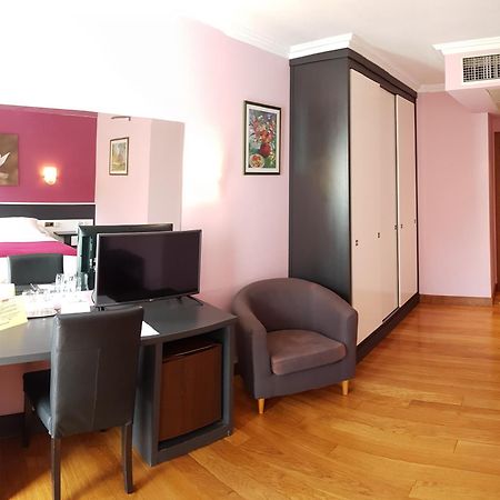 Hotel Venta De Etxalar Dış mekan fotoğraf