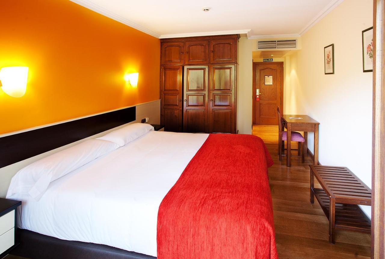 Hotel Venta De Etxalar Dış mekan fotoğraf