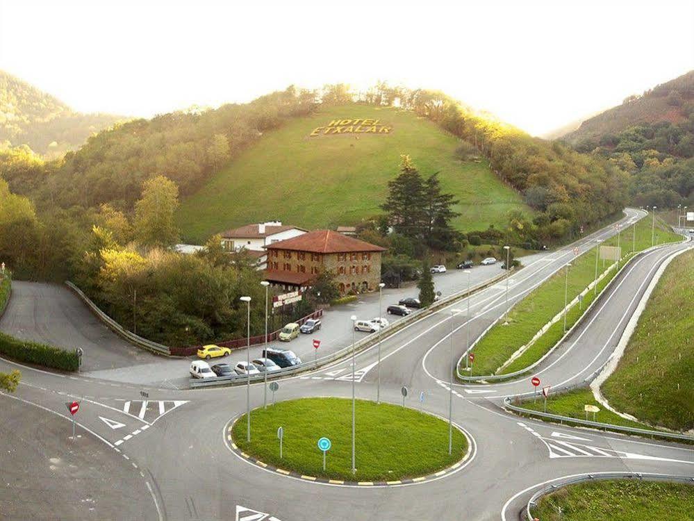 Hotel Venta De Etxalar Dış mekan fotoğraf
